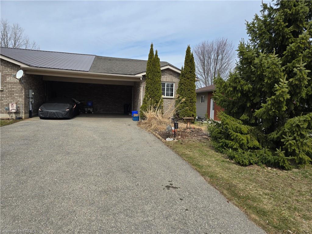 25d-griffiths-drive-paris-ontario-40815953