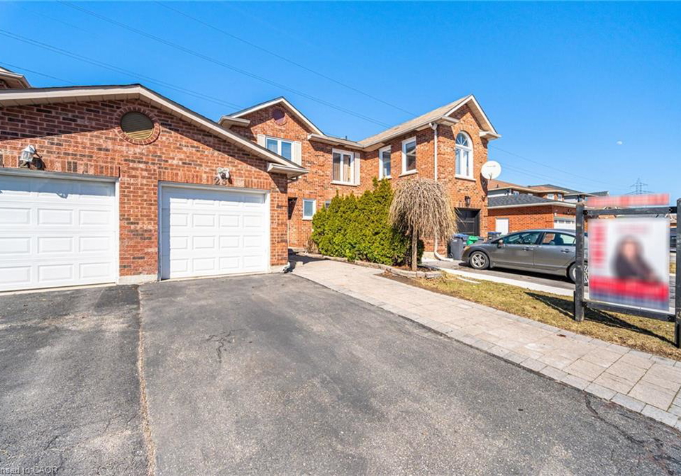 23-acadian-heights-brampton-ontario-40815991