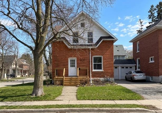 907-vine-street-cambridge-ontario-40815993