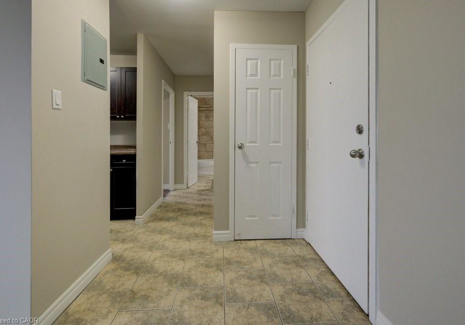 390-admiral-drive-london-ontario-40815995
