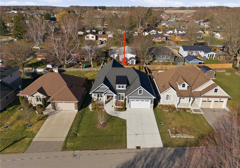9-east-street-n-port-dover-ontario-40816022