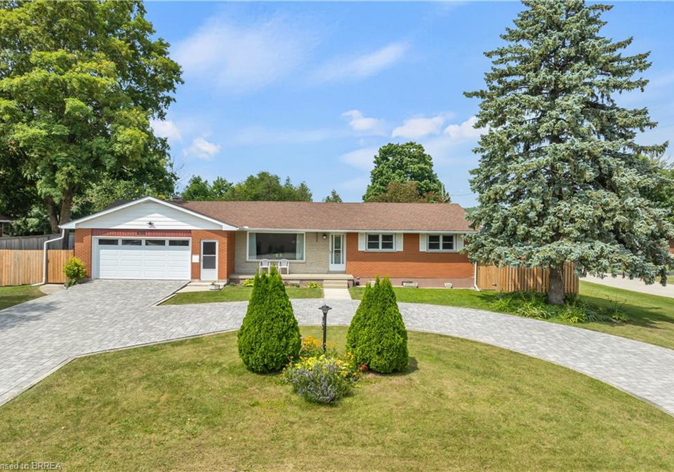 490-saddler-street-e-grey-ontario-40816068