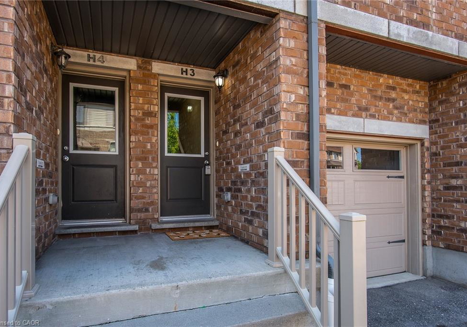 70-willowrun-drive-kitchener-ontario-40816075
