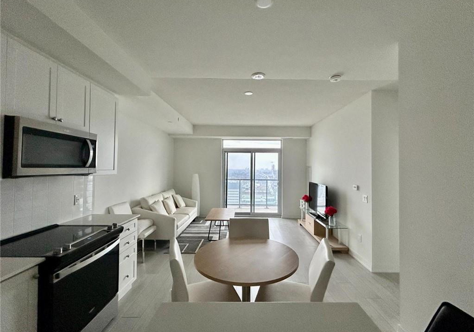 55-duke-street-w-kitchener-ontario-40816093