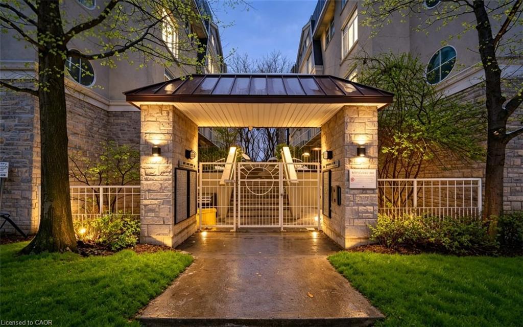 28-stadium-road-toronto-ontario-40816099