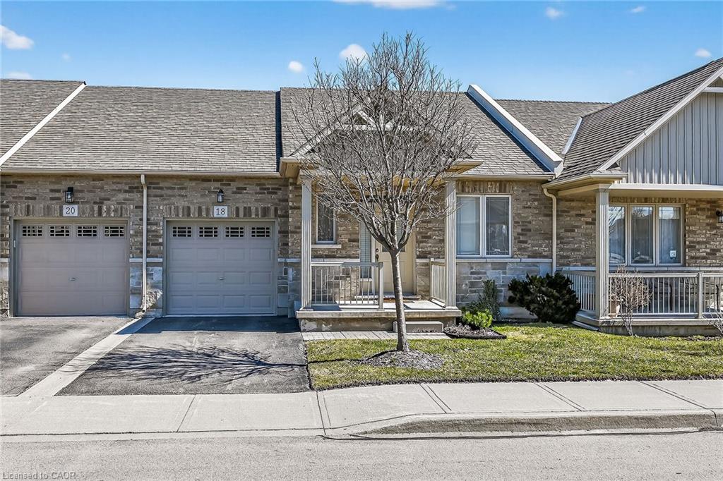 18-ecker-lane-hamilton-ontario-40816131