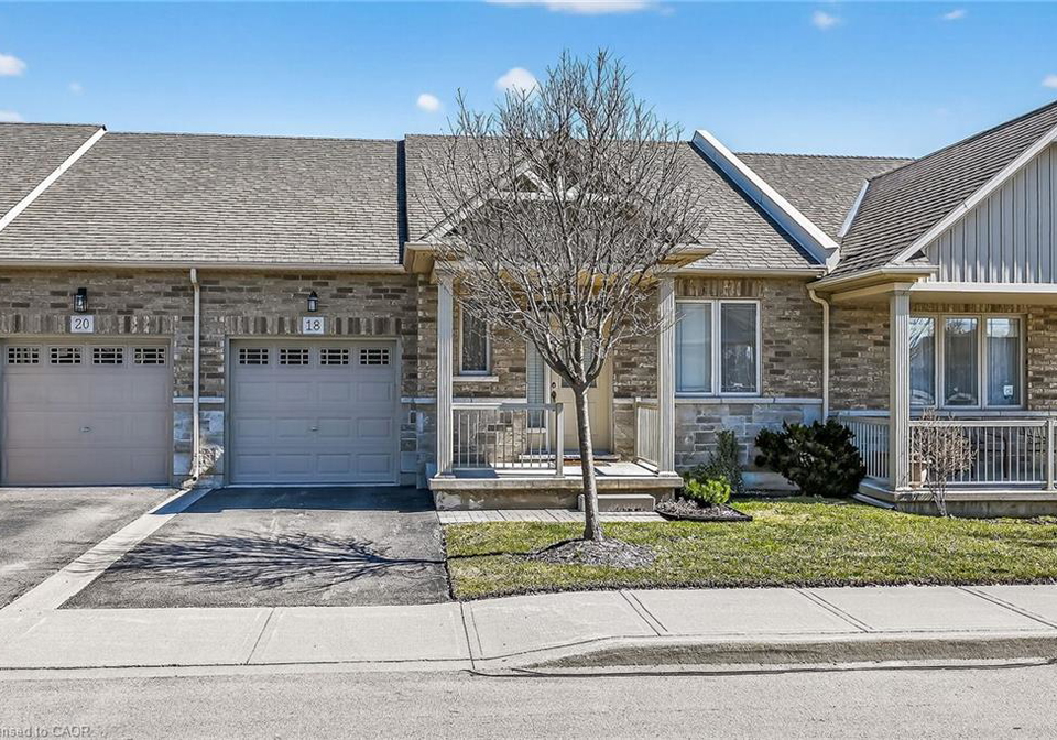 18-ecker-lane-hamilton-ontario-40816131
