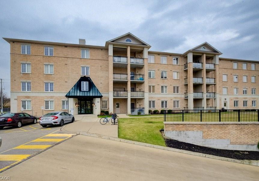 1083-gordon-street-guelph-ontario-40816132