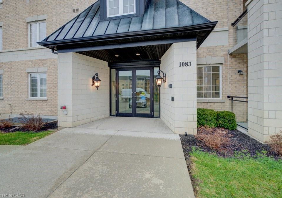1083-gordon-street-guelph-ontario-40816132