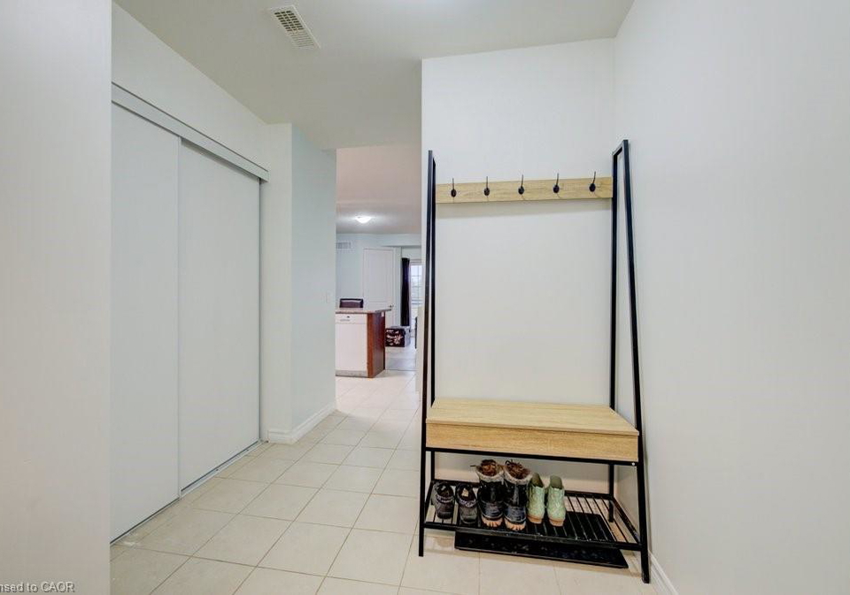 1083-gordon-street-guelph-ontario-40816132