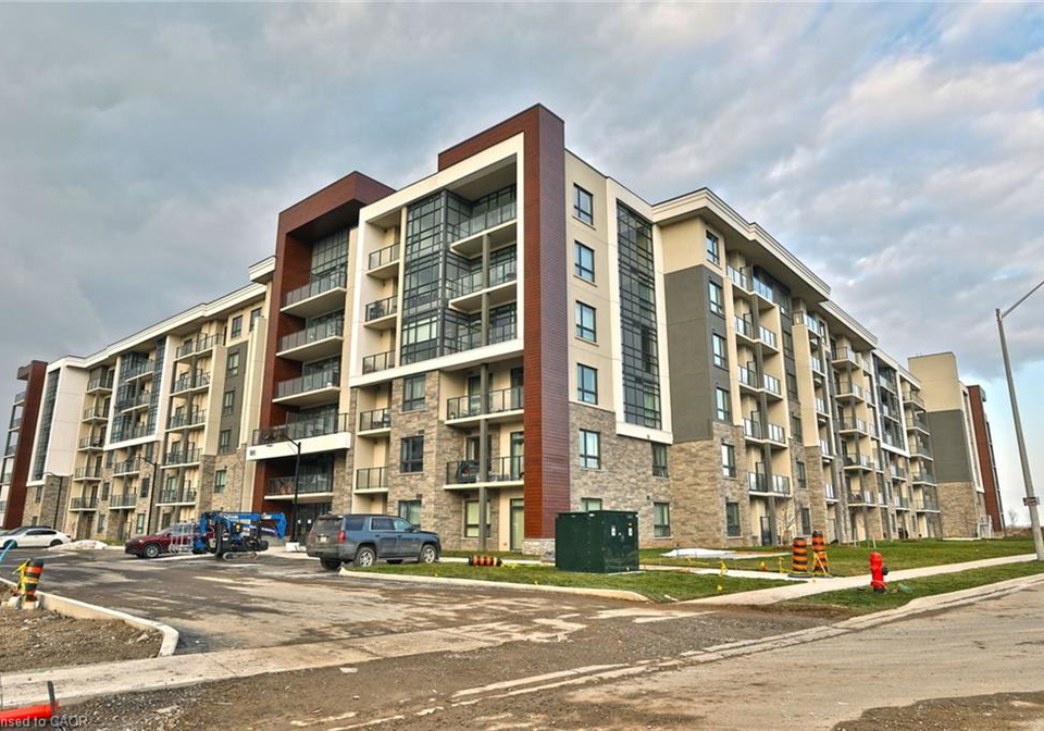 101-shoreview-place-stoney-creek-ontario-40816155