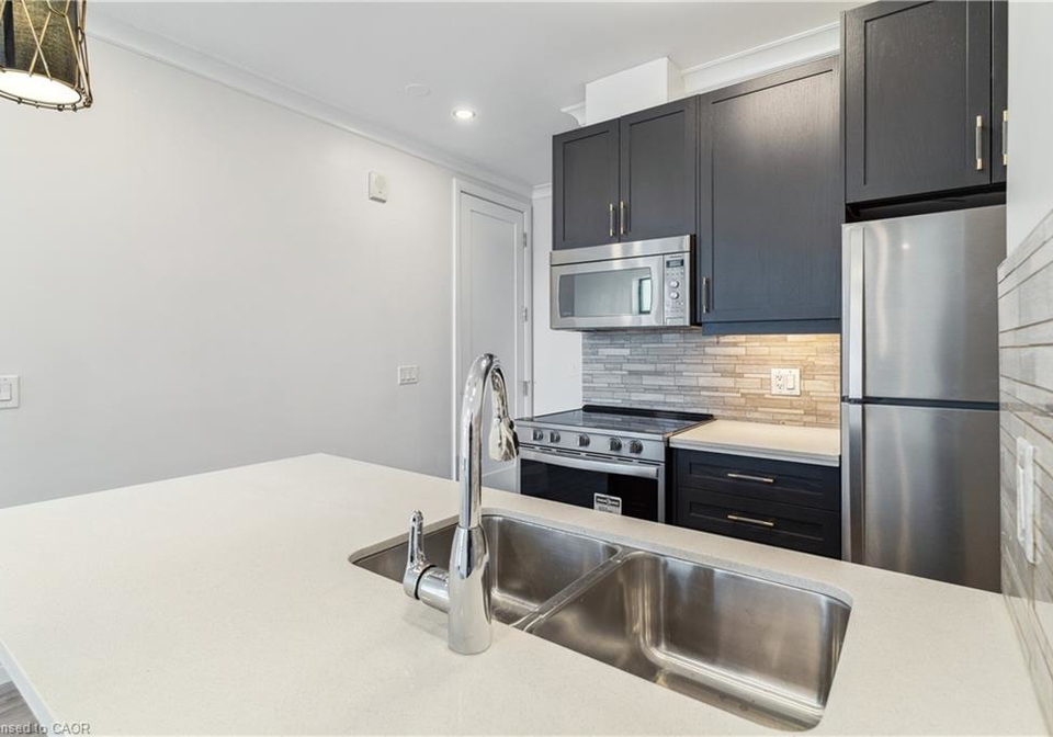 118-king-street-e-hamilton-ontario-40816179