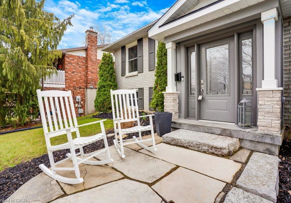34-leslie-avenue-cambridge-ontario-40816184