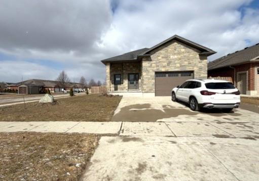13-forbes-crescent-listowel-ontario-40816189