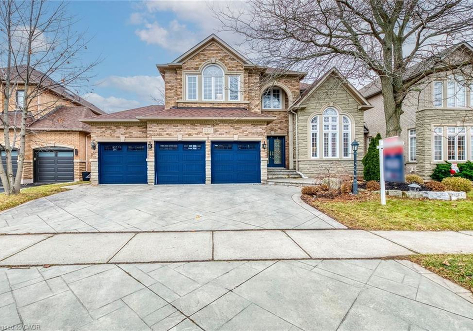 2201-galloway-drive-oakville-ontario-40816208
