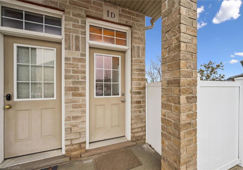 240-westmeadow-drive-kitchener-ontario-40816222