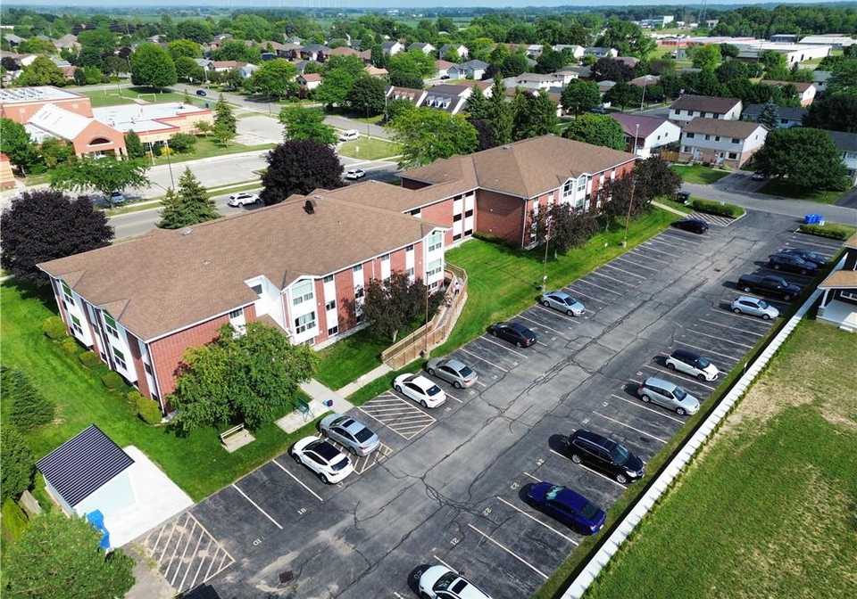60-donly-drive-s-simcoe-ontario-40816250