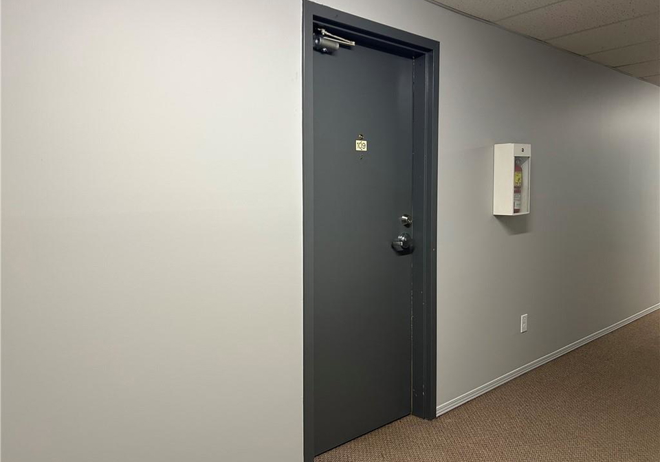 60-donly-drive-s-simcoe-ontario-40816250