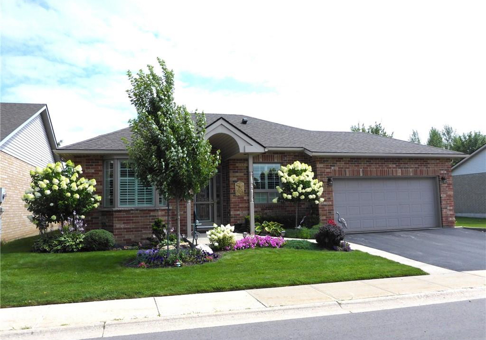 16-northernbreeze-street-mount-hope-ontario-40816273