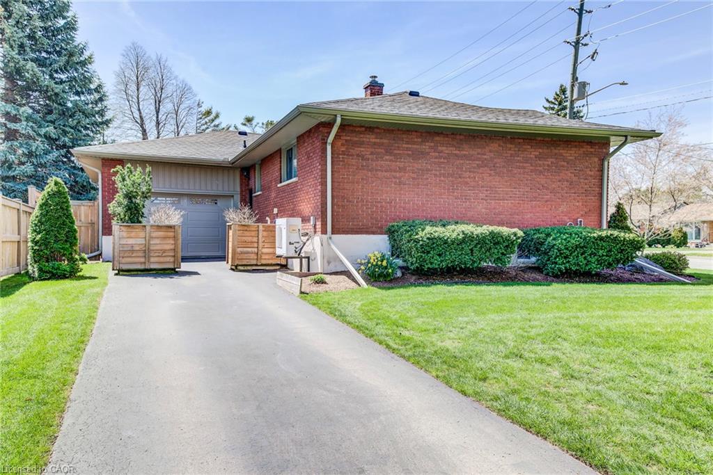 213-union-street-e-waterloo-ontario-40816308