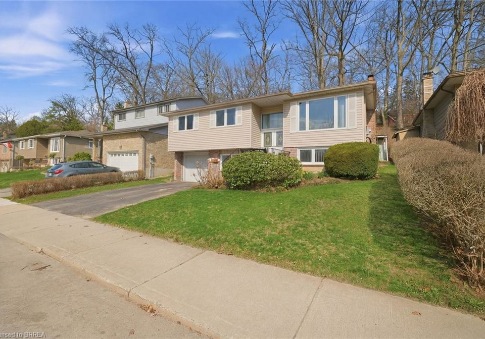147-forest-road-brantford-ontario-40816312