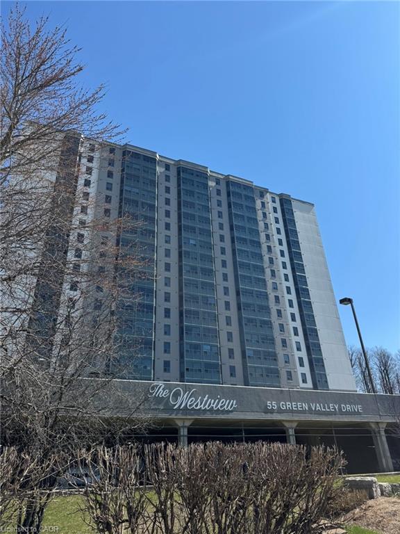55-green-valley-drive-kitchener-ontario-40816348