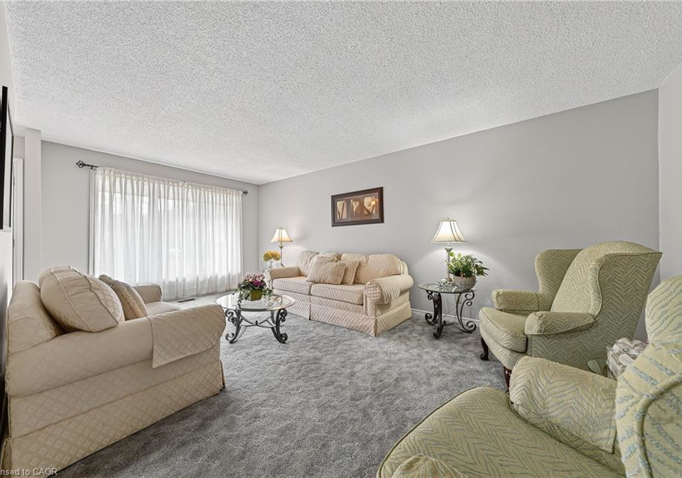 229-laurentian-drive-kitchener-ontario-40816355