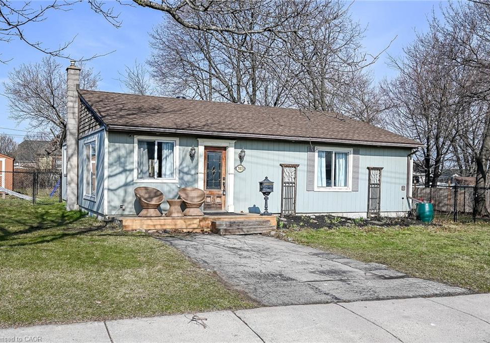 703-dunn-avenue-hamilton-ontario-40816361