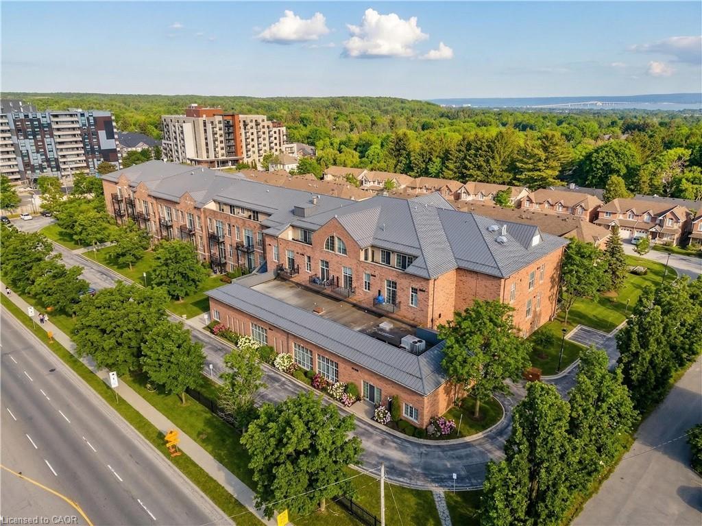 262-dundas-street-e-waterdown-ontario-40816377
