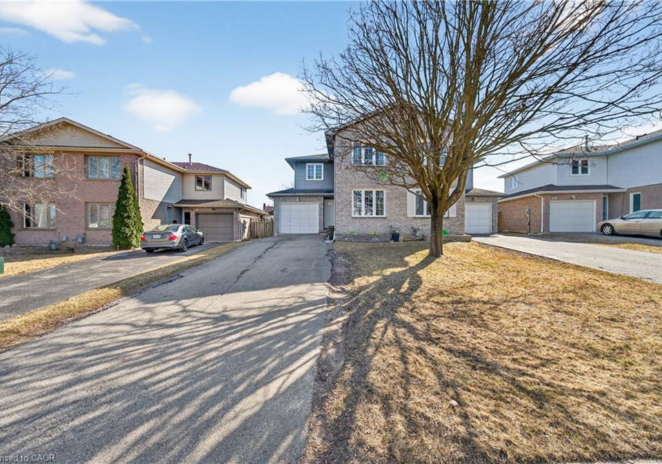 122-memory-lane-cambridge-ontario-40816381