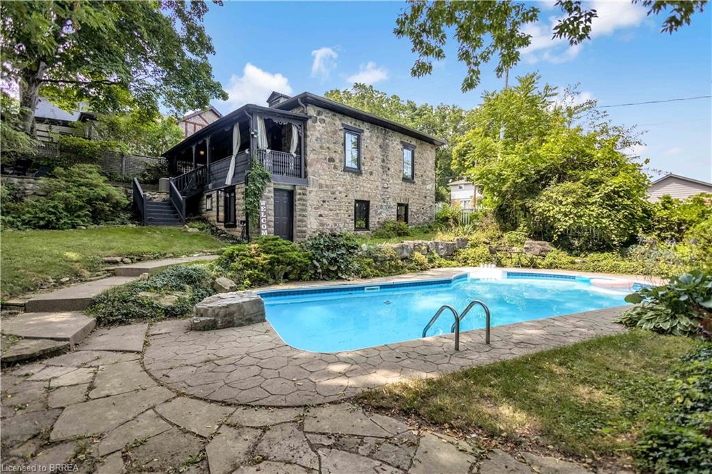 57-main-street-paris-ontario-40816395