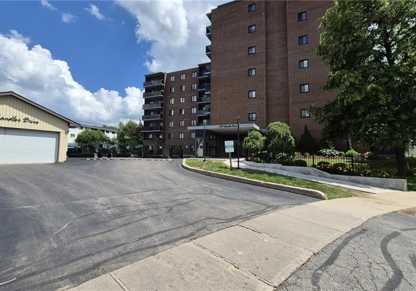 279-chandler-drive-kitchener-ontario-40816397