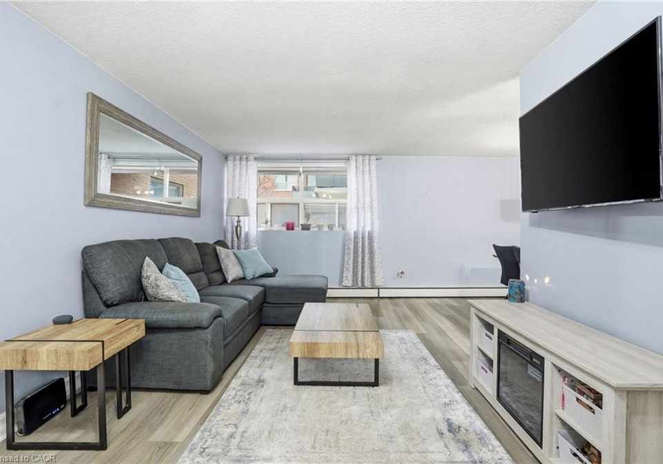 242-oakdale-avenue-st-catharines-ontario-40816426