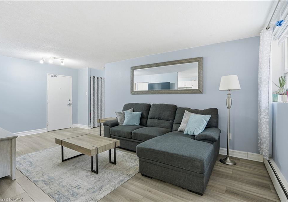 242-oakdale-avenue-st-catharines-ontario-40816426