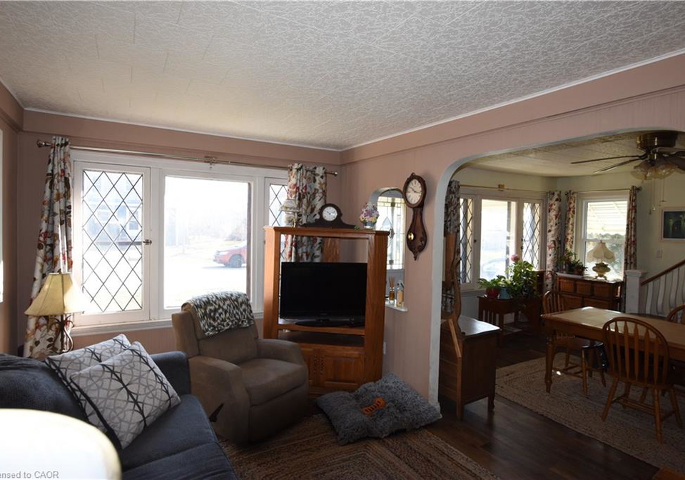 122-bruce-street-waterford-ontario-40816455