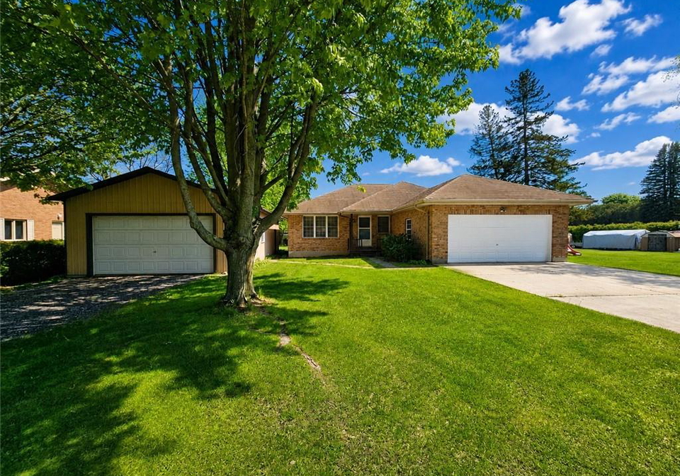 980-norfolk-county-road-21-delhi-ontario-40816465