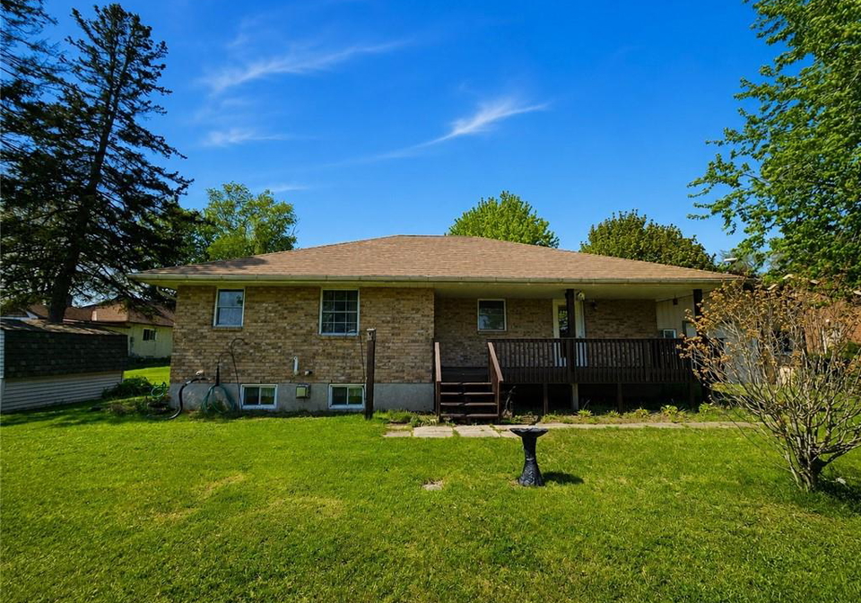 980-norfolk-county-road-21-delhi-ontario-40816465