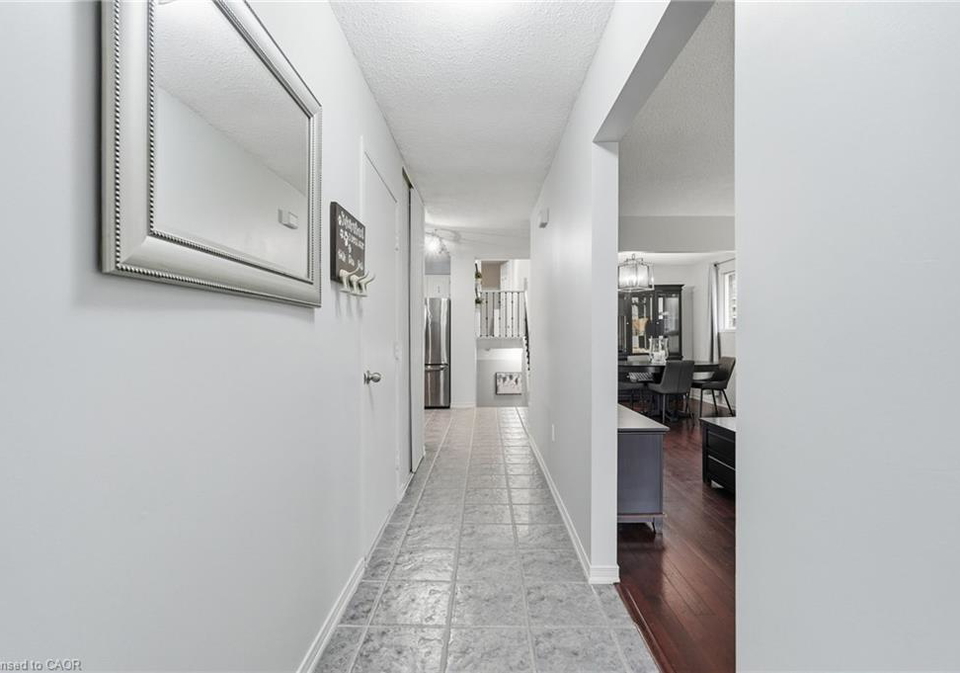 39-kennard-street-stoney-creek-ontario-40816503
