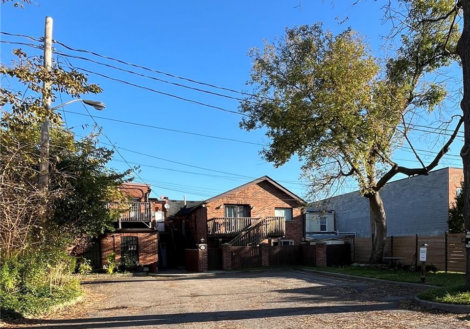 56-king-street-w-dundas-ontario-40816521