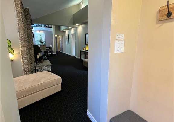 56-king-street-w-dundas-ontario-40816521