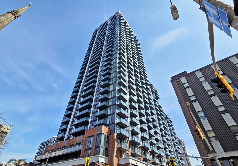 75-james-street-s-hamilton-ontario-40816580