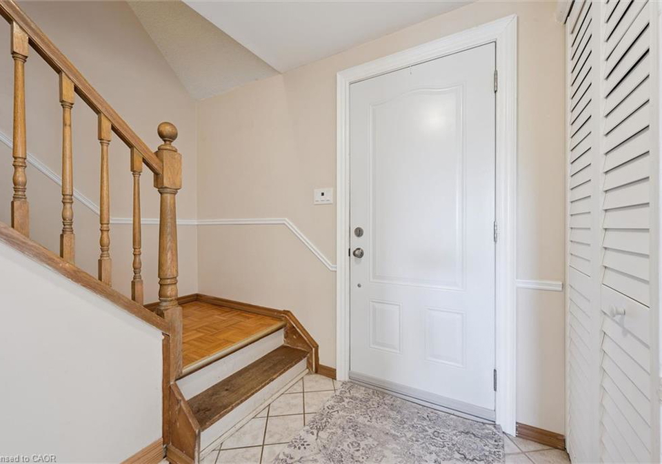 361-ironwood-road-guelph-ontario-40816678