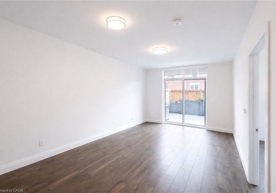 399-queen-street-kitchener-ontario-40816684