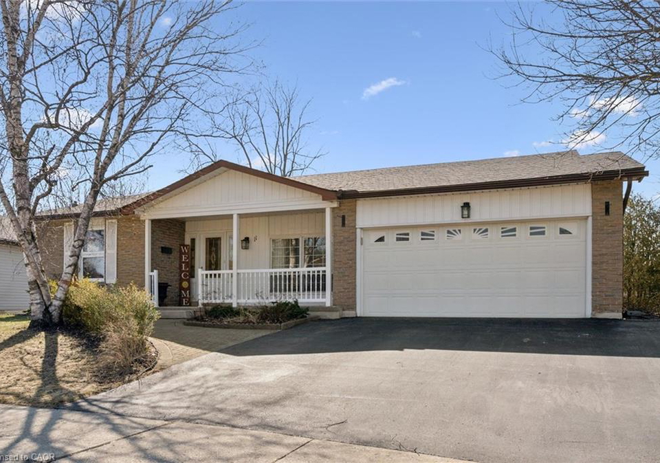 11-blue-spruce-crescent-kitchener-ontario-40816723