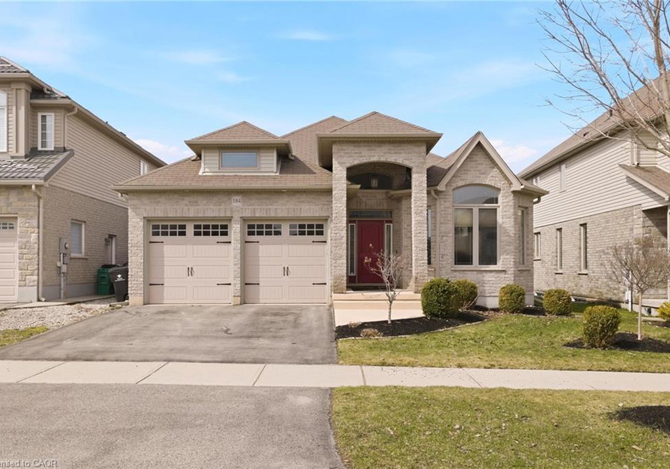 184-townsend-drive-breslau-ontario-40816727