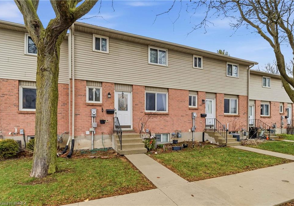 486-springbank-avenue-n-woodstock-ontario-40816742
