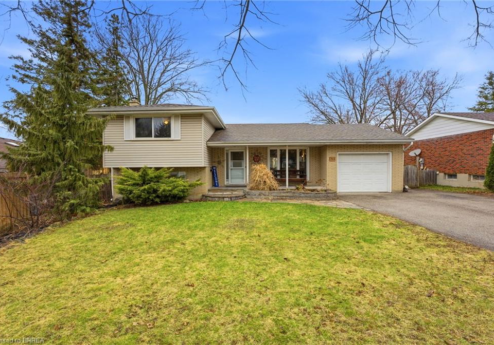 30-magnolia-street-brantford-ontario-40816745