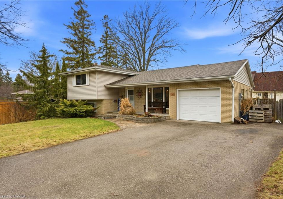 30-magnolia-street-brantford-ontario-40816745