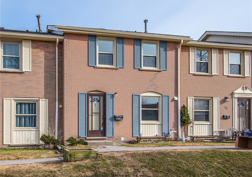 27-queenston-drive-kitchener-ontario-40816751