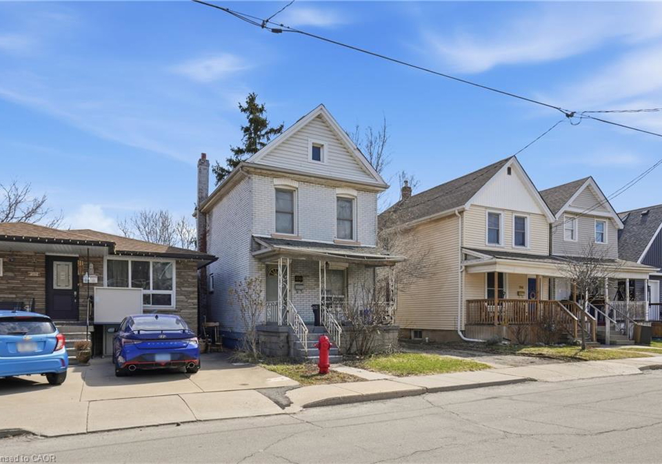 250-rosslyn-avenue-n-hamilton-ontario-40816755